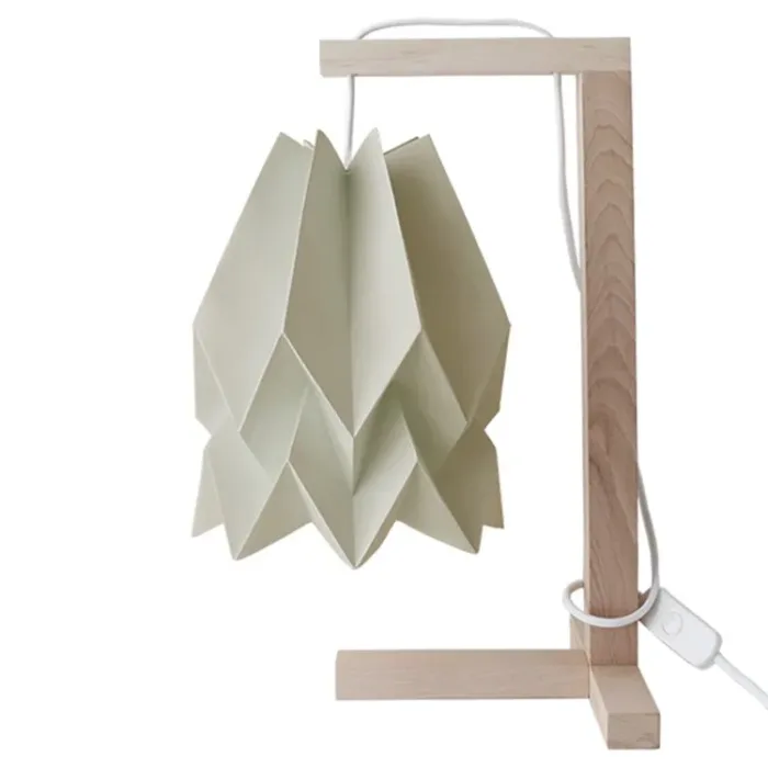 Origami-lampara-mesa-japonesa-beige-decoracion-infantil-moderna-original-minimoi